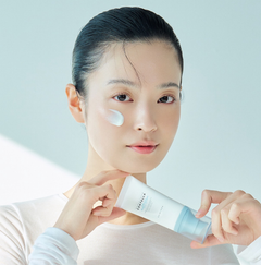 Hyalu-Cica Water-Fit Sun Serum SPF50